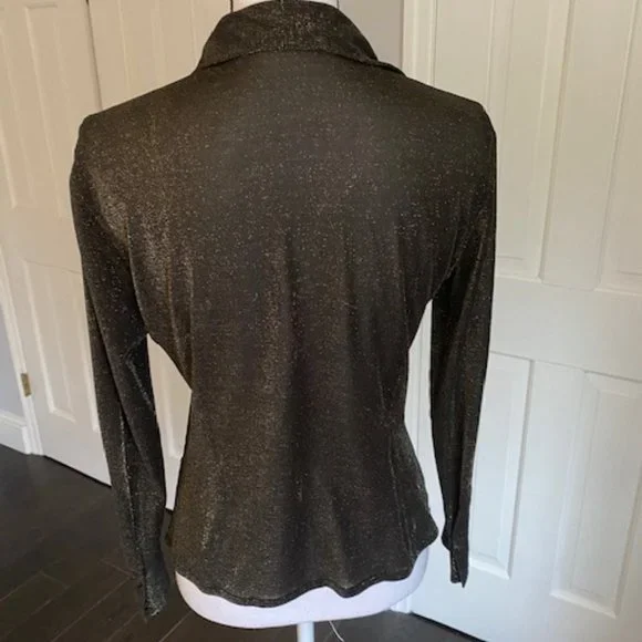 Semi-Sheer Metallic Woman's Buttoned Shirt - Picture 4 of 8